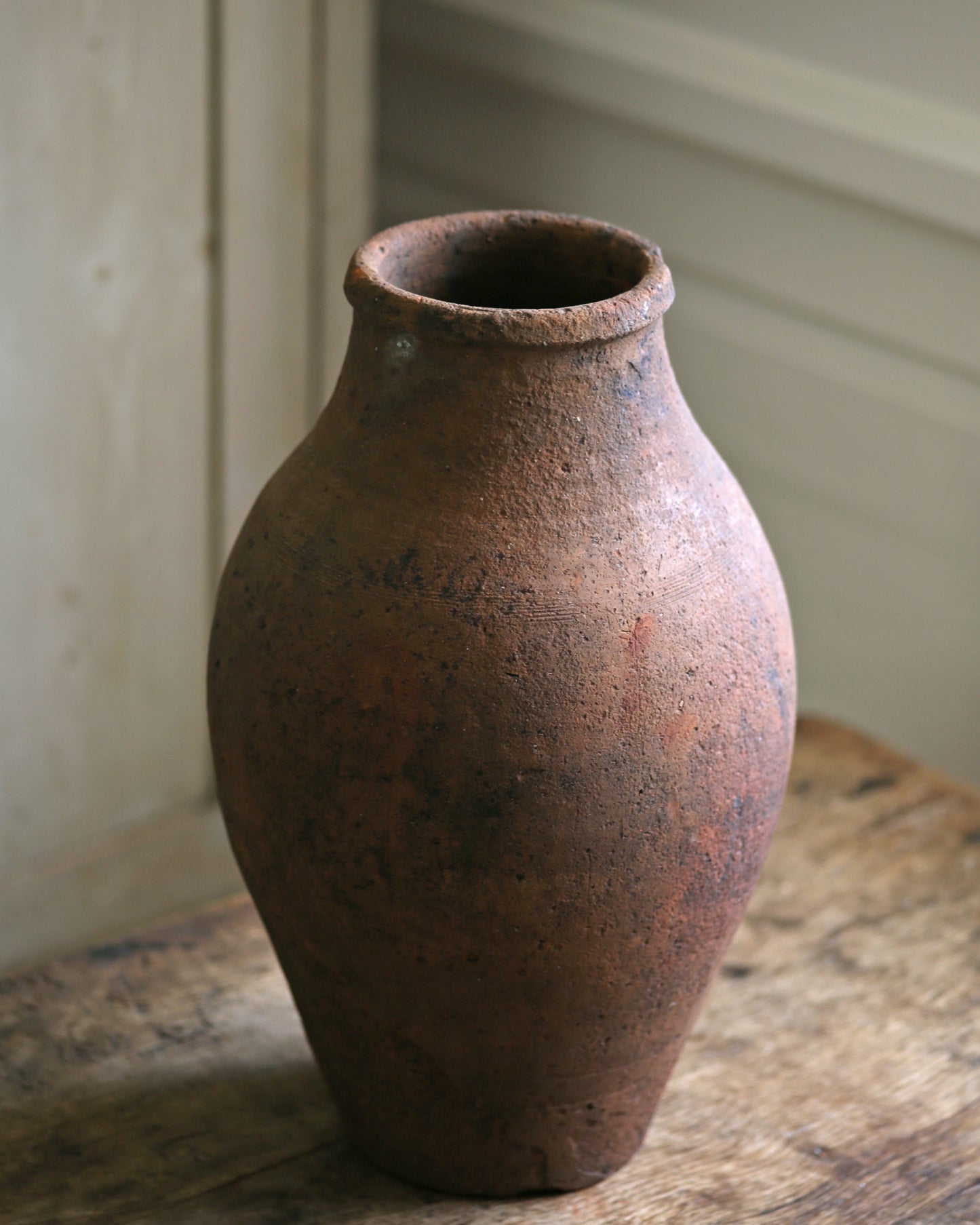 PILA ANTIQUE VESSEL