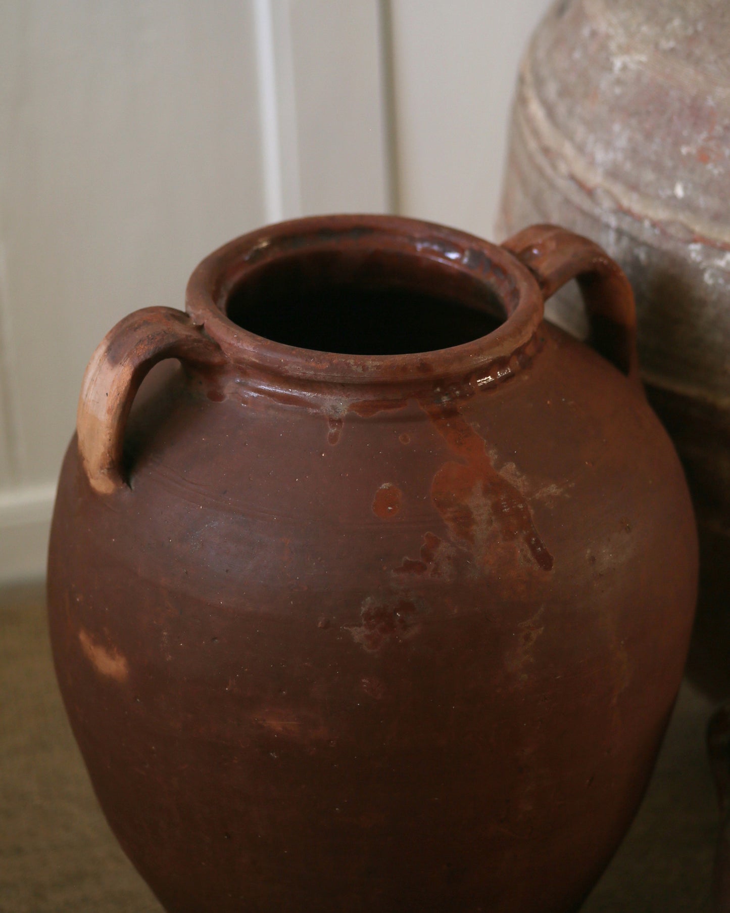 PASSE ANTIQUE OLIVE POT