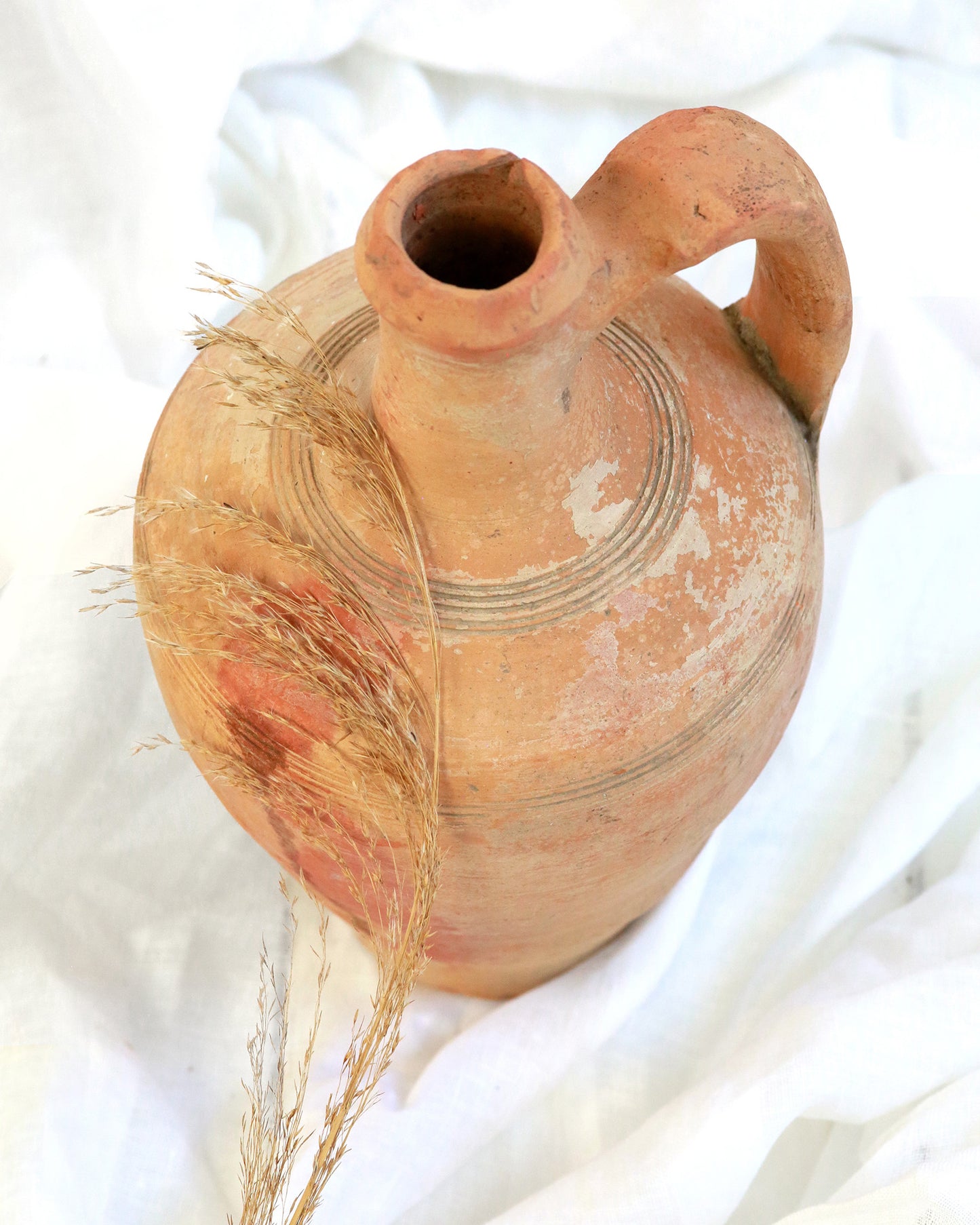 Original patina finish to terracotta pot