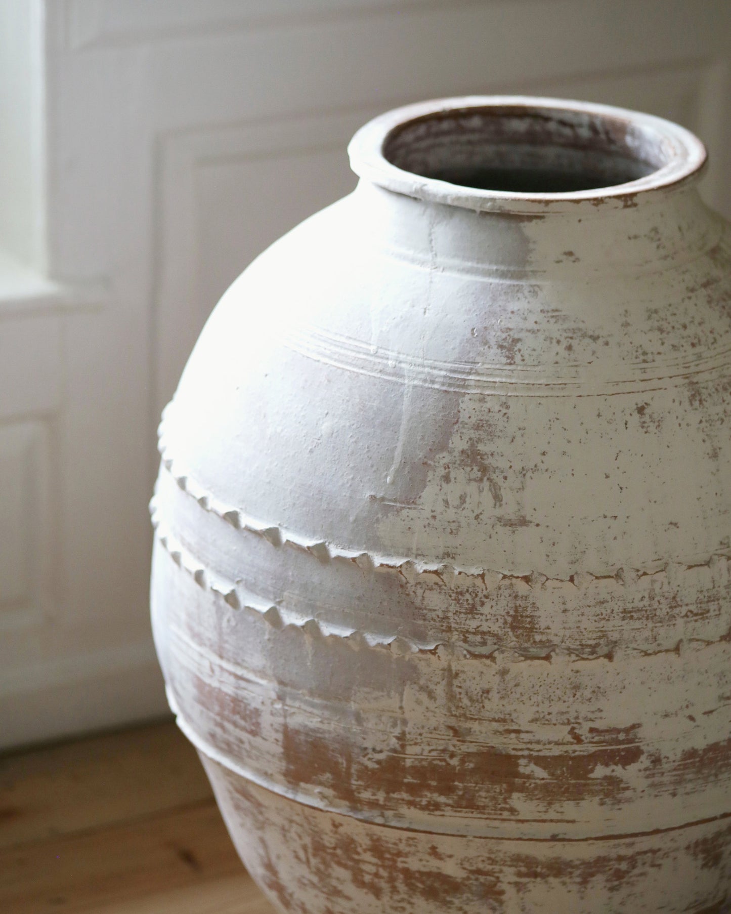 AYTOS MEDITERRANEAN OLIVE POT