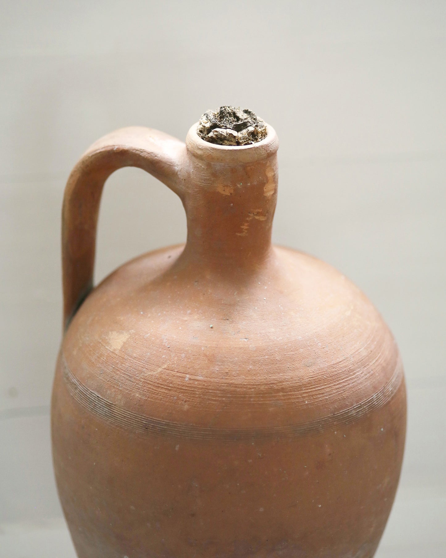 AKSAZ BOTTLE NECK PITCHER