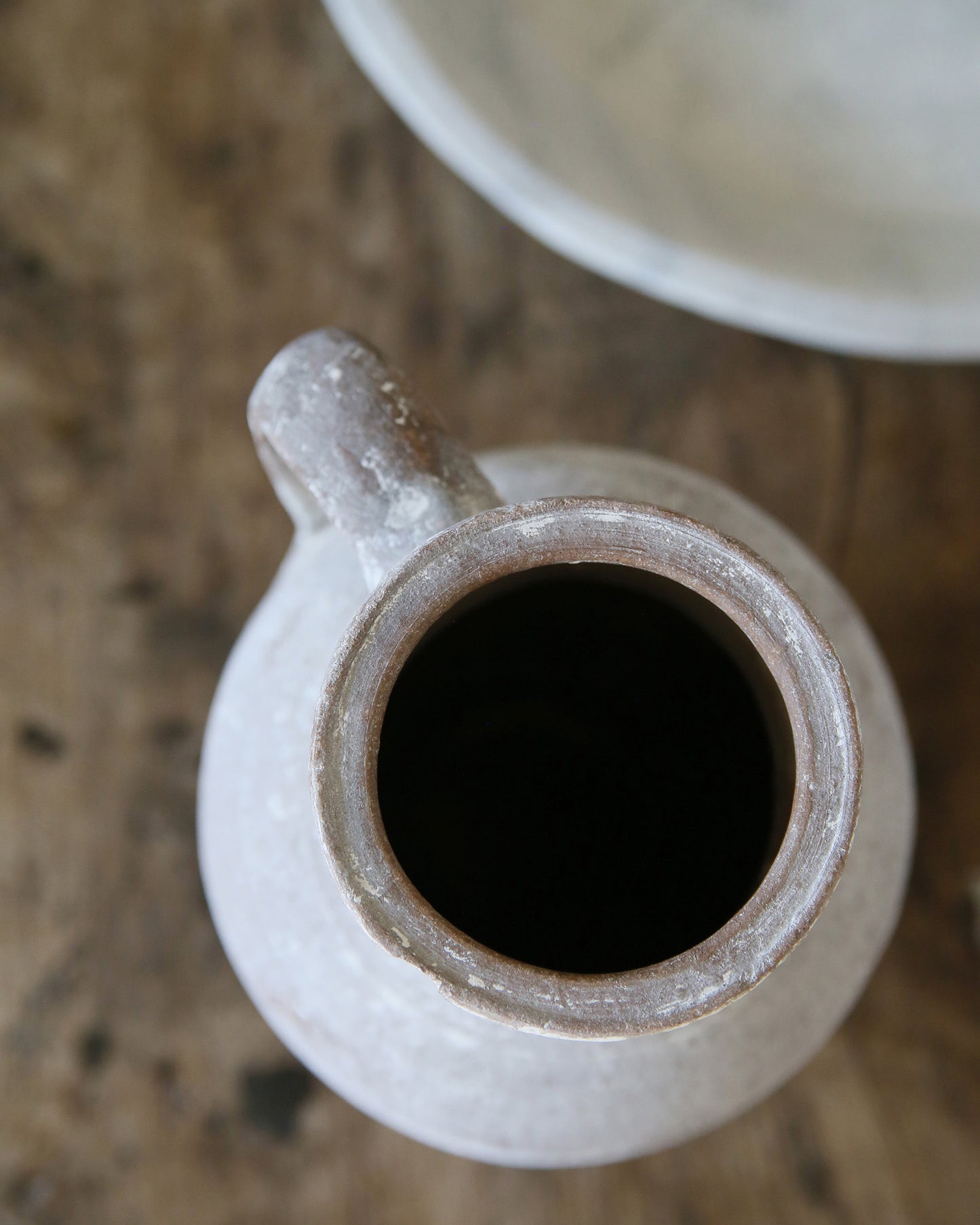 ALBA WHITEWASH PITCHER