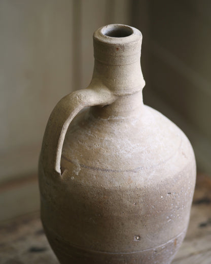 GIBA ANTIQUE AMPHORA