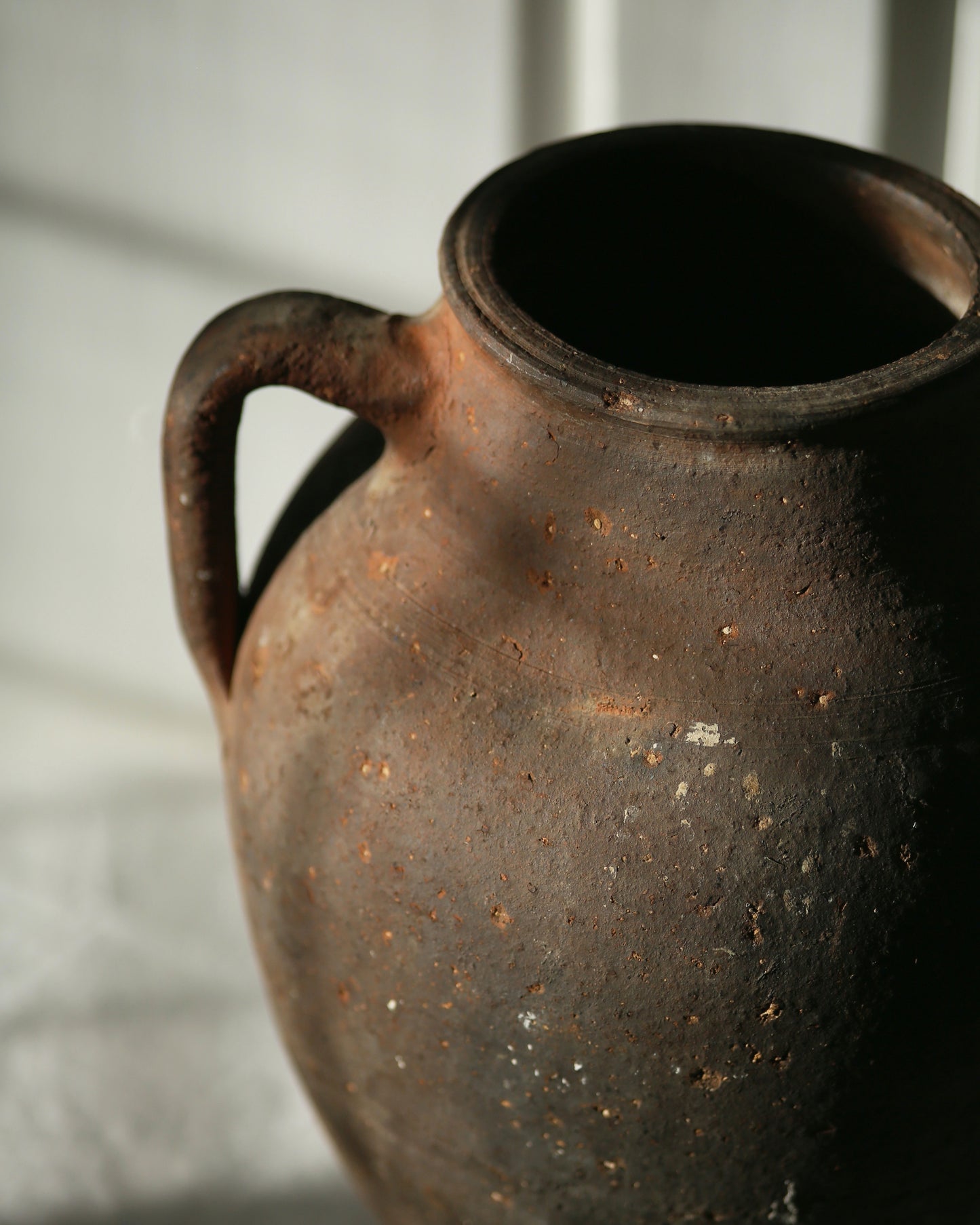 PATNA ANTIQUE URN