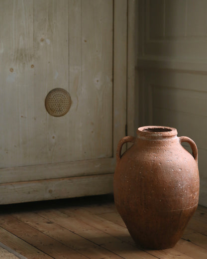 THARI HANDLED OLIVE POT