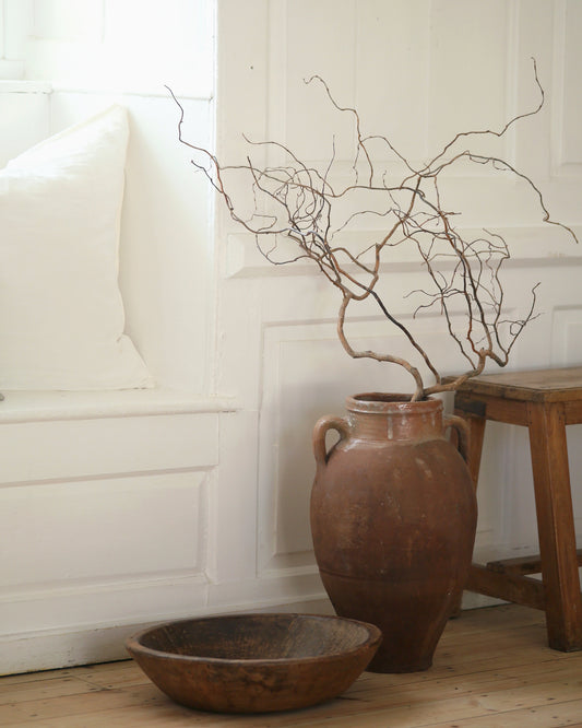 Small floor standing terracotta with handles