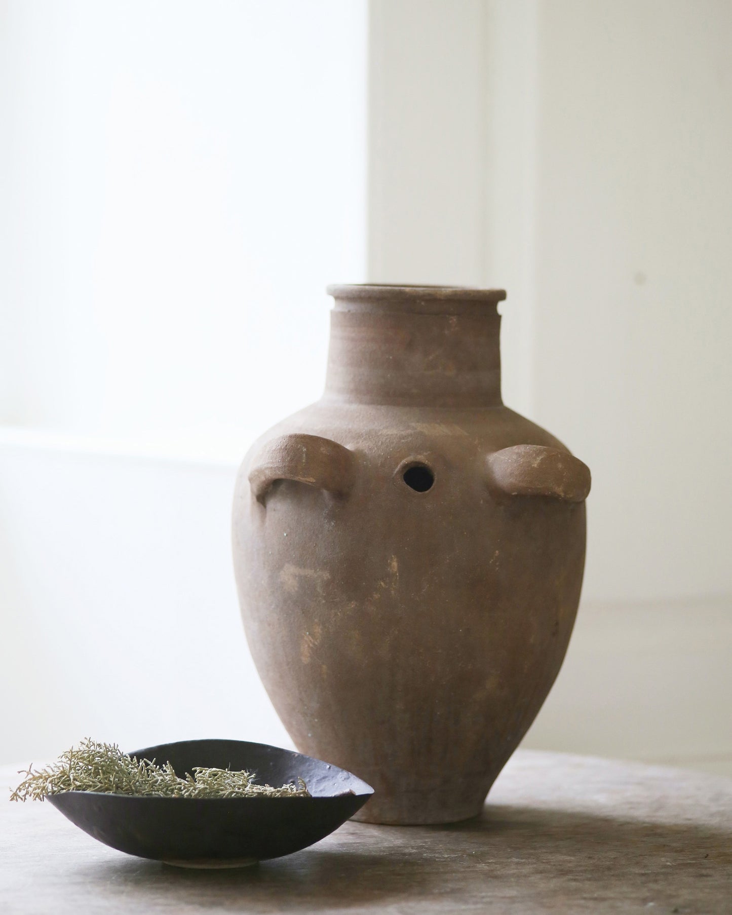 ISKRA HANDLED URN