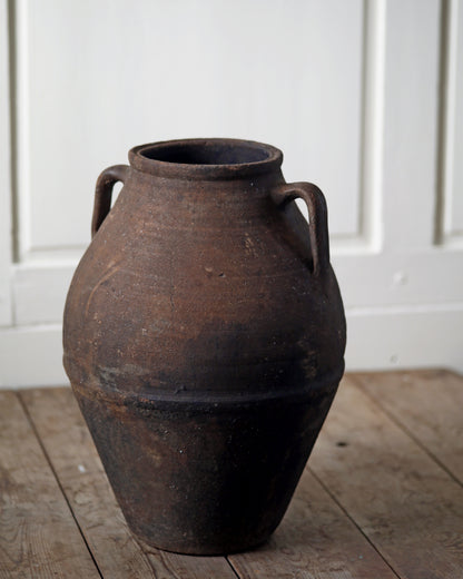 ALIA ANTIQUE POT