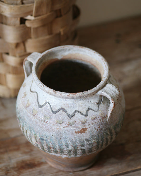 BATUR ANTIQUE POT