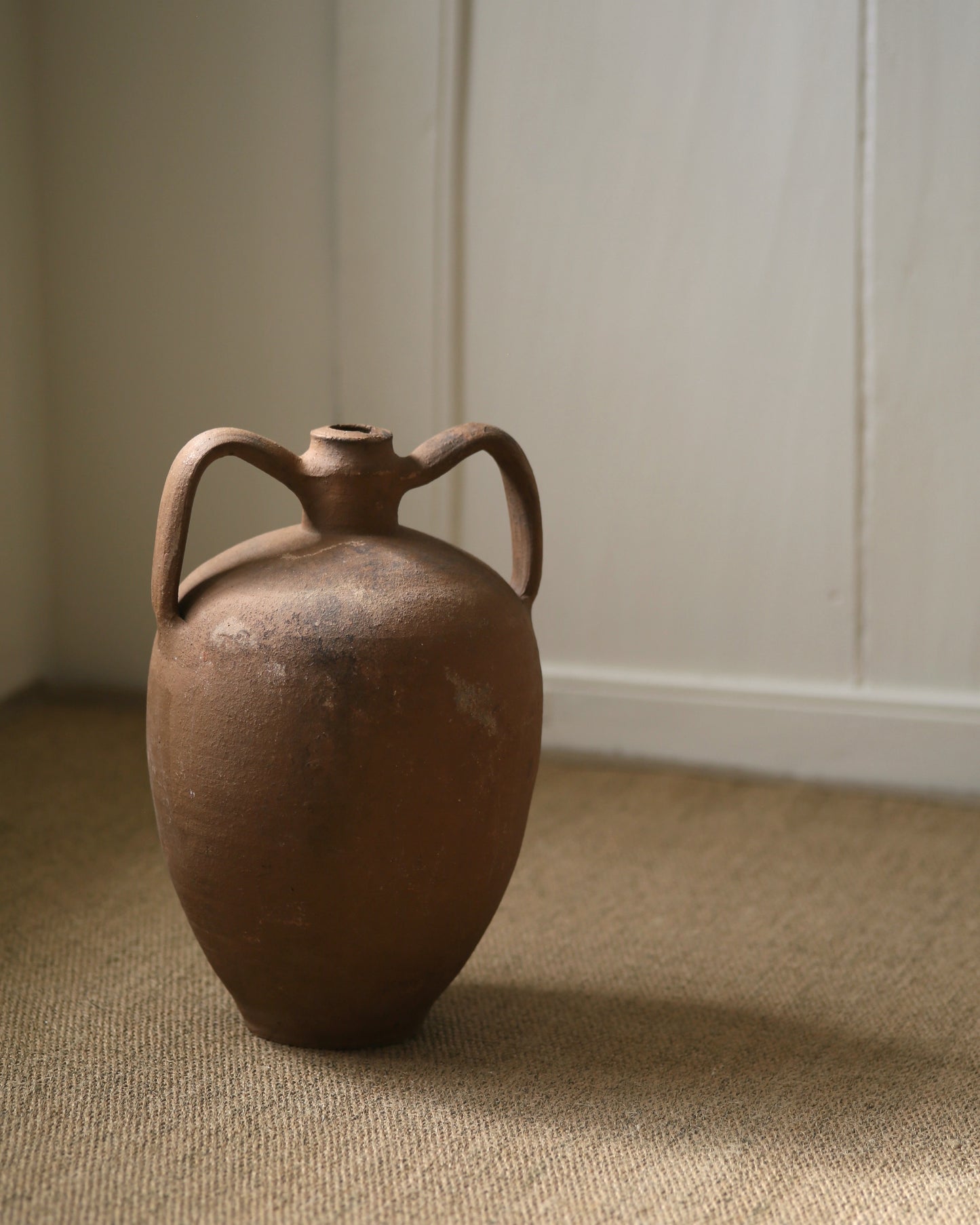 CAY AMPHORA