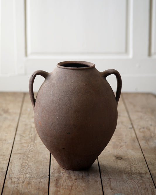 KUTA ANTIQUE URN
