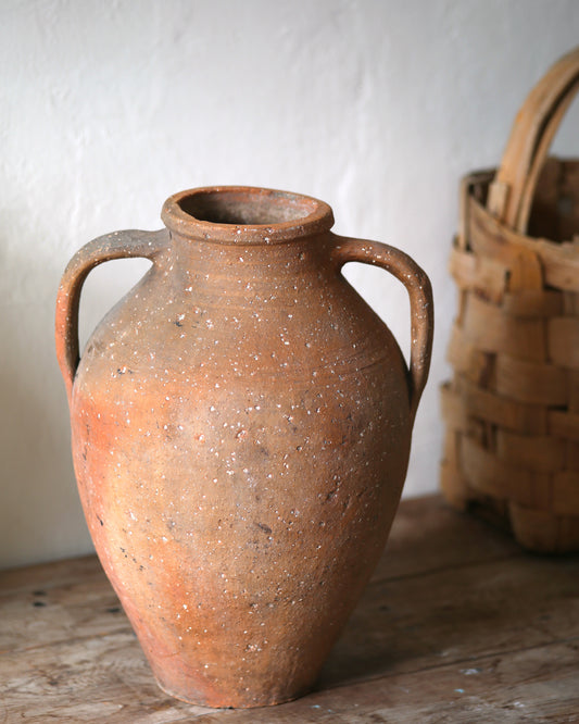 LARI ANTIQUE URN