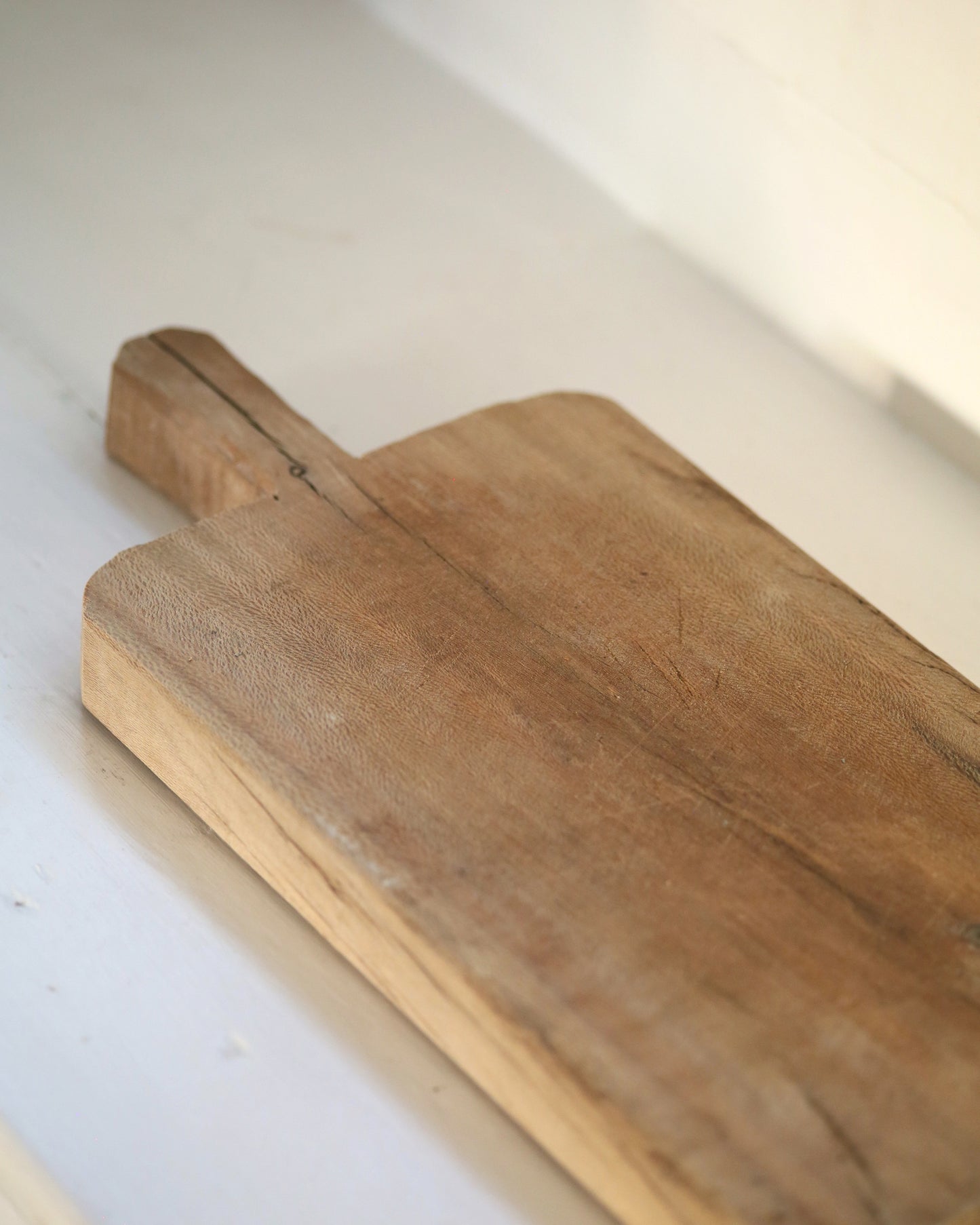 Chunky display antique wooden chopping board