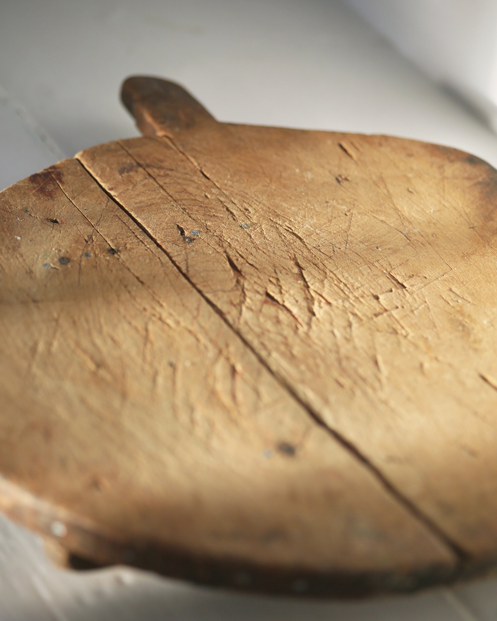 Repair detail of cracked wooden board