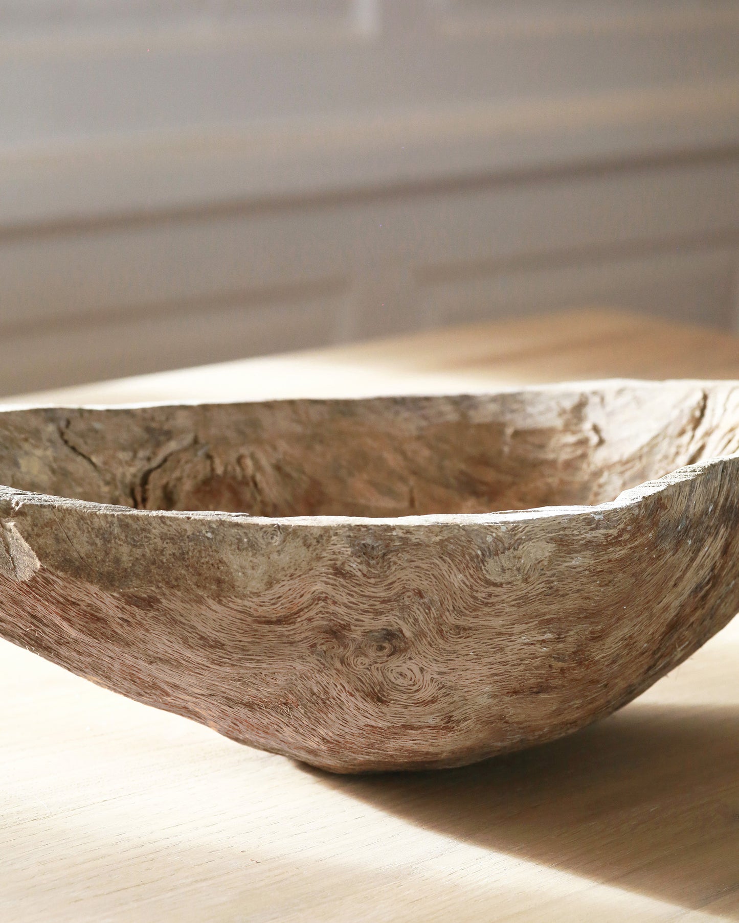 ROOT CARVED BOWL