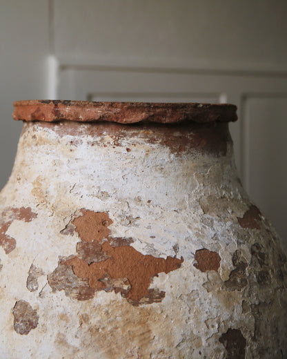 ASRI ANTIQUE OLIVE POT